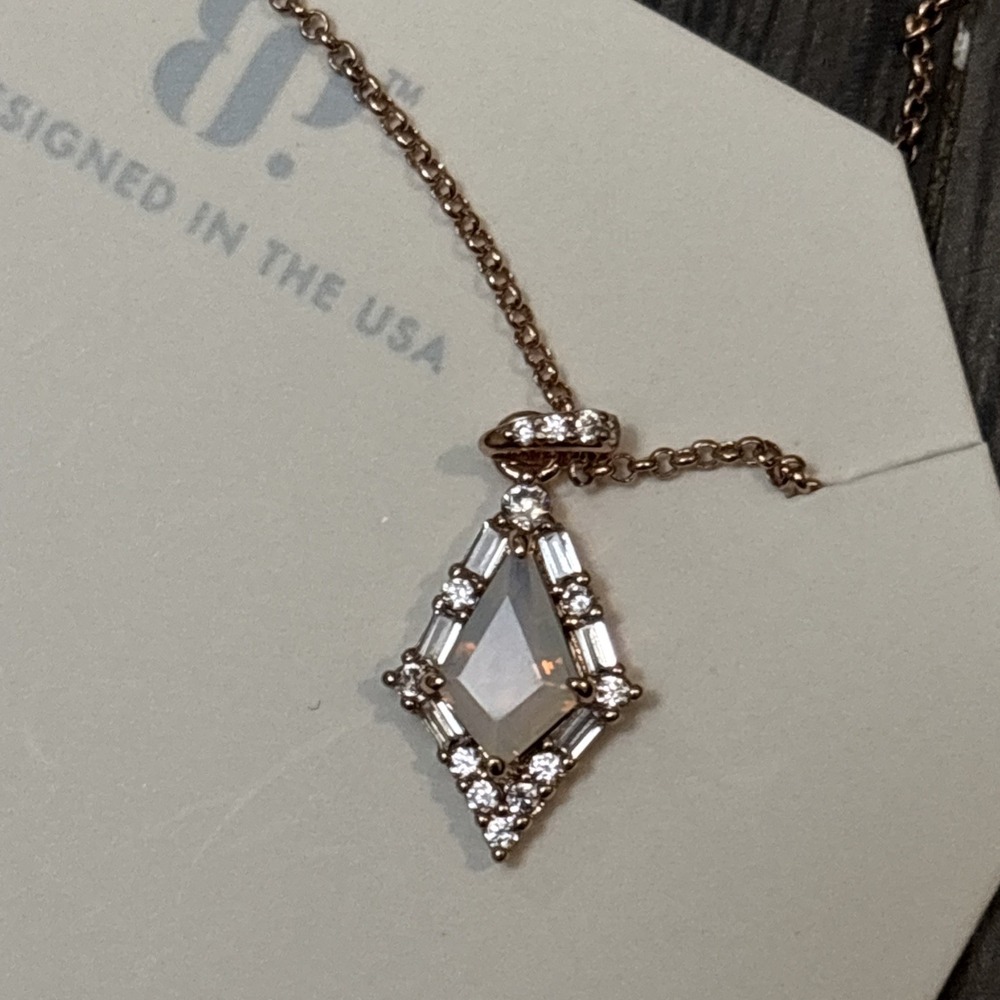 RBP7682 Can't Fight The Feeling  Rose Gold Plating Necklace - Picture 5 of 9